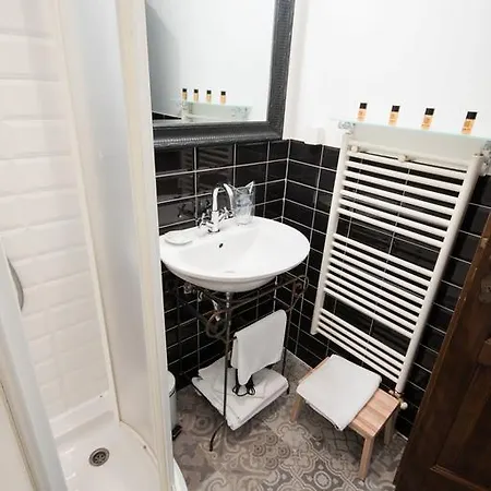 Ovo Malo Duse Hotel